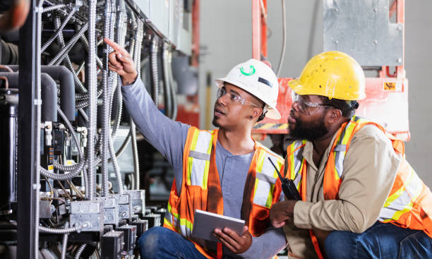 Best Affordable Emergency Electrician  in Johnsburg, IL